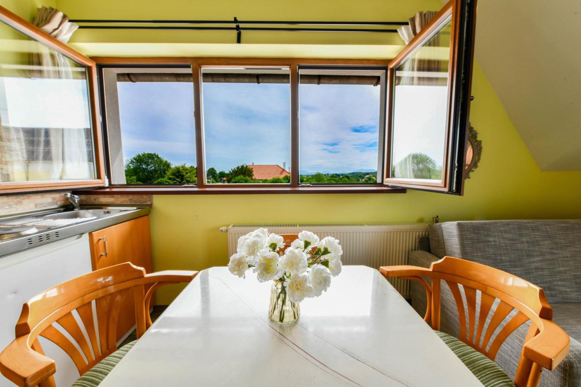 Accommodation "Old Town Dreznik" غاكوفيتسا المظهر الخارجي الصورة
